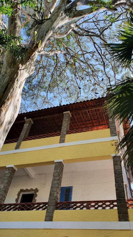 Hôtel Casa Da Fonte Hospedaria à Miguel Pereira Extérieur photo